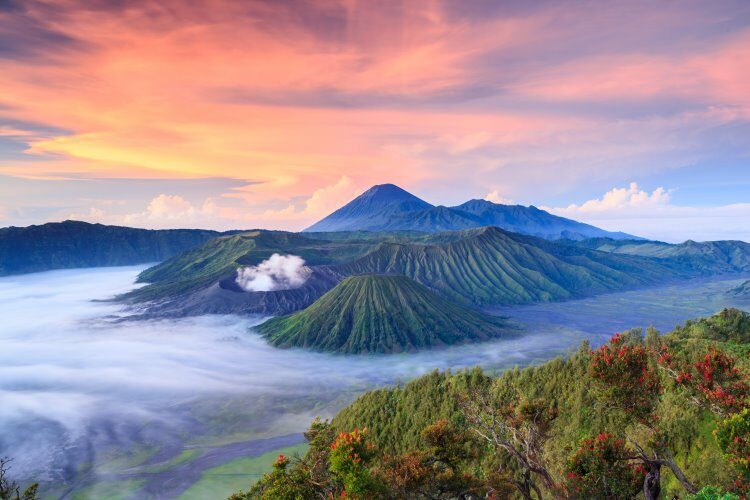 Indonesien: beliebte Reiseziele Java und Bali