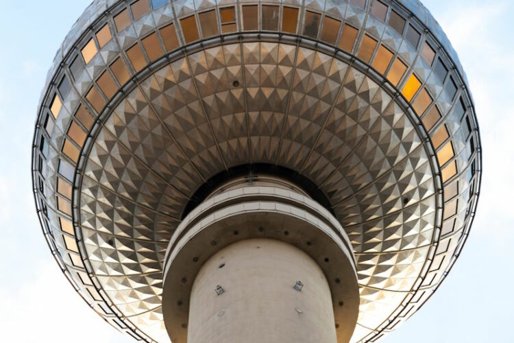 Fernsehturm Berlin – das höchste Wahrzeichen von Berlin